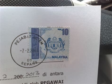Pergi kaunter then cakap la korang nak matikan setem. wonder if i can: February 2013