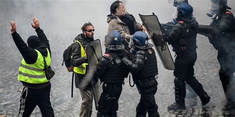 Police Use Tear Gas As Thousands In Paris Defy Protest Ban WSJ