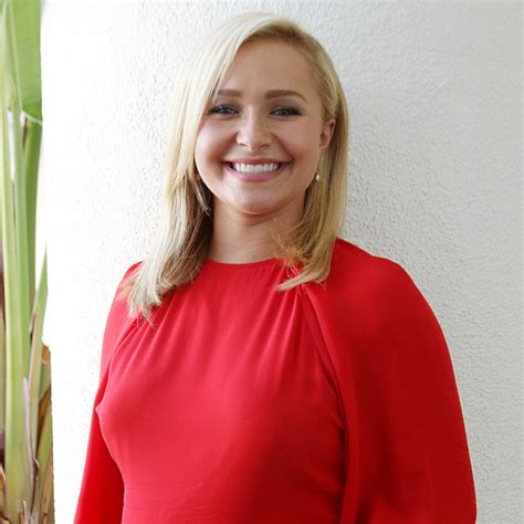 Pregnant Hayden Panettiere Reveals Her Current Weight Says Shes So