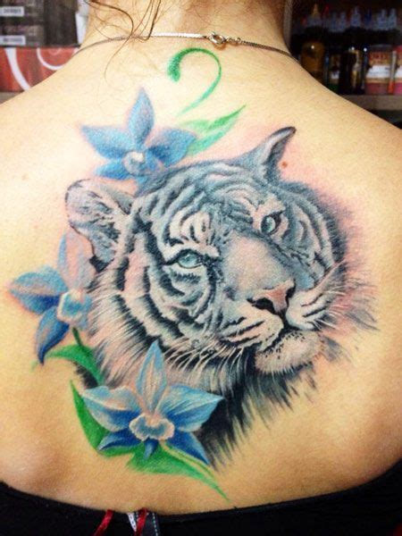 Pin By Tattoomaze On Inks Art Tiger Tattoo White Tiger Tattoo Blue