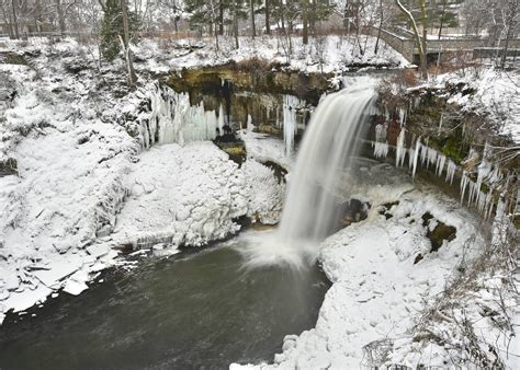 Yearly Reminder Minnehaha Falls Unsafe For Public Minnehaha Falls