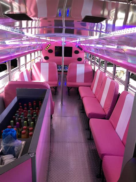 moonshine limo de partybus us party school bus pink bis von 16 bis 32 personen