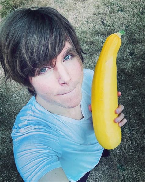 TW Pornstars 1 Pic Onision Com Twitter Found This In My Garden