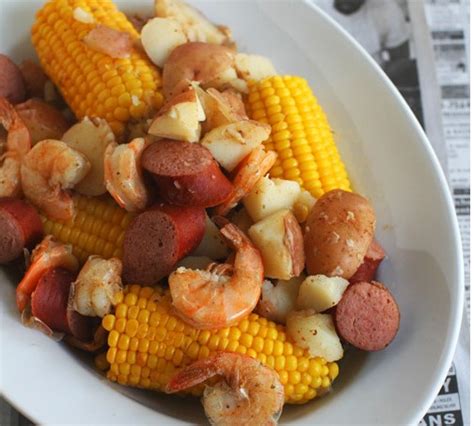 So my daughter wanted a seafood boil for her birthday and i found this recipe. Labor Day Seafood Boil : Nyc S Best Summer Seafood Boils ...