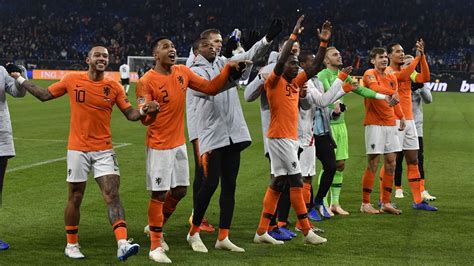 Subscribe for great goals, classic matches, legendary players, star challenges, plus exclusive access and action from the uefa champions league, uefa. Football news - 'Nations League > Everything' - Fans react to late Dutch drama - UEFA Nations ...