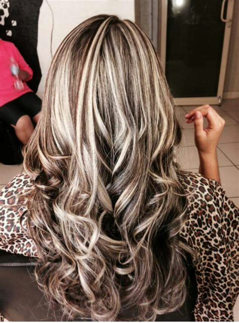 Since blonde hair it is light in color, low lights will really well as the darker shade over it will make a contrast and complement her look. 50 Hair Color Highlights and Lowlights For Brunettes ...