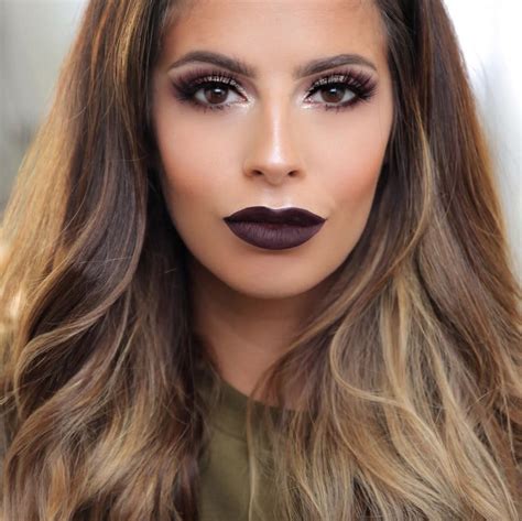 Beauty Vlogger Laura Lee Talks About Failed Makeup Trends What Makes