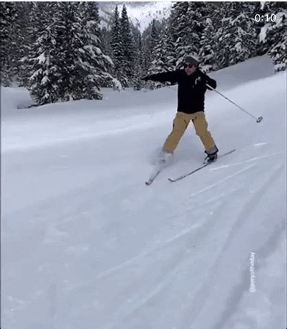 Cross Country Skiing Gifs Get The Best Gif On Giphy