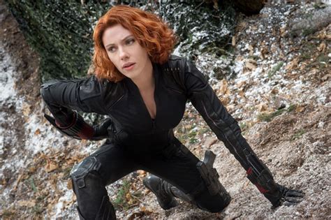 스파이로서의 코드네임인 '블랙 위도우(black widow)'는 검은과부거미를 가리키는 말이다. Oh!llywood '캡틴' 크리스 에반스 "'블랙위도우' 솔로무비 나왔으면 ...