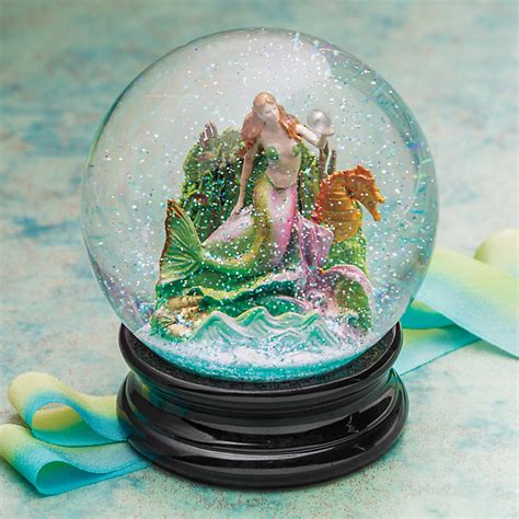 Mermaid Snowglobe Gumps