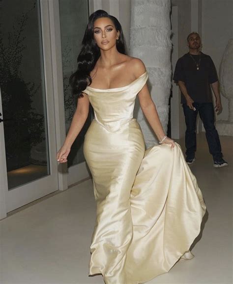 Kim Kardashian West Kim Kardashian Wedding Dress Kim Kardashian