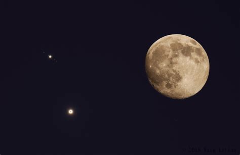 Jupiter And Four Of Its Moons Top Left Venus And La Lune Taken