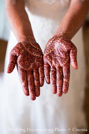 Indian Wedding Mehndi Bride Photo