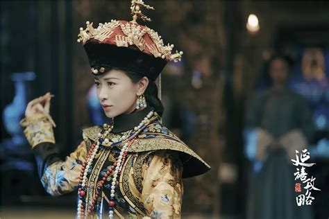 Full list episodes story of yanxi palace english sub | viewasian, a story revolving around a palace maid with a plucky attitude, street smarts, and a good heart as she maneuvers the dangers in the palace to become a concubine of emperor qian long. Story of Yanxi Palace Chinese Drama Recap: Episodes 57-58