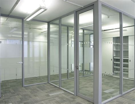 Transverso Monoblock Modular Glass Walls In 2020 Modern Office Design