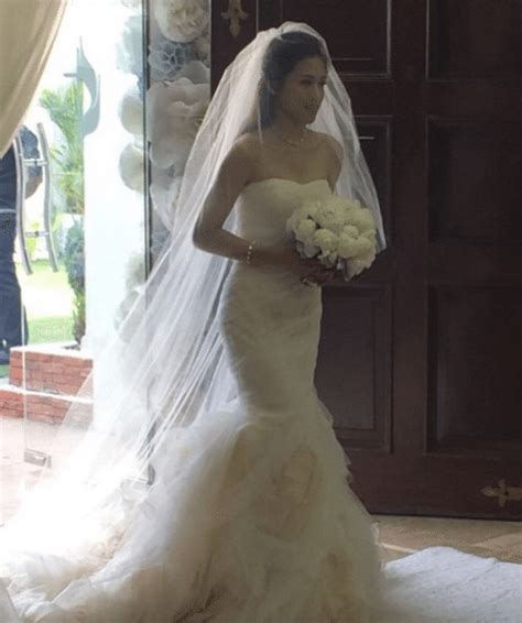 Vogue got an inside look at hilary duff's final wedding dress fittings ahead of her los angeles ceremony. LOOK: Toni Gonzaga Wears Vera Wang 'GEMMA' a.k.a. Hilary ...