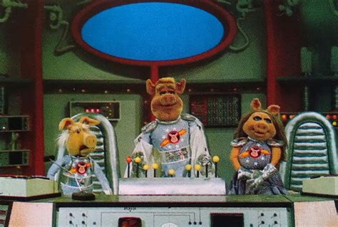 The Muppet Master Encyclopedia — Pigs In Space