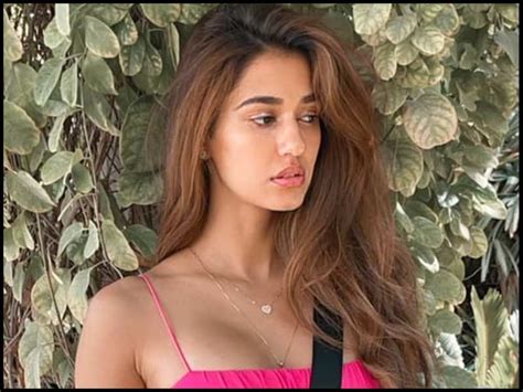 Disha Patani Looks Breathtakingly Gorgeous In A Pink Bodycon Dress