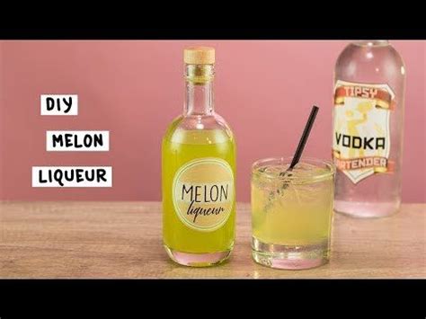 Summer is the perfect time to enjoy delicious cold watermelon drinks. DIY Melon Liqueur - Tipsy Bartender | Recipe | Melon ...