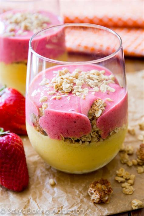 Strawberry Mango Breakfast Smoothie. - Sallys Baking Addiction