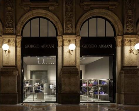 Giorgio Armani New Accessories Flagship Store In Milan Les FaÇons