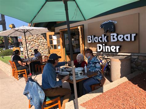 Black Bear Diner In Tarzana Is A Fun And Delicious Dining Experience