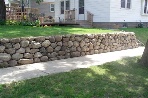 Minnesota Fieldstone Retaining Wall Bahçe Dekorasyon