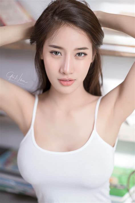 Asian Model Girl Beauty Women Beautiful Asian Women Stunning Brunette Kleding
