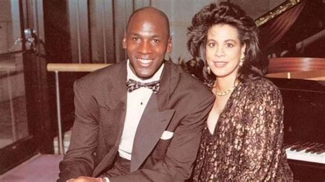 Juanita Vanoy Michael Jordan Ex Wife S Age Net Worth And Biography
