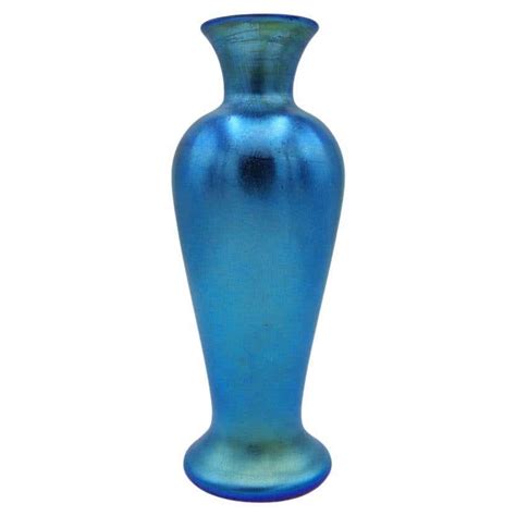 Vintage Victor Durand Blue Iridescent American Art Glass Vase Art