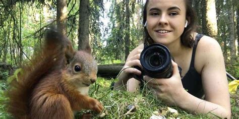 Woman Becomes Unlikely Mom To Group Of Wild Baby Squirrels Baby