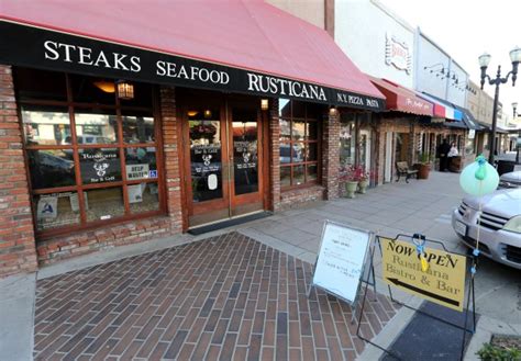 Lake Elsinores Main Street Dubbed Restaurant Row Press Enterprise
