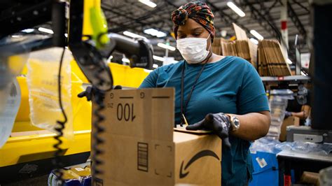 Amazon Cancels Or Delays 40 Sites Pauses Plans On 16 New Warehouses