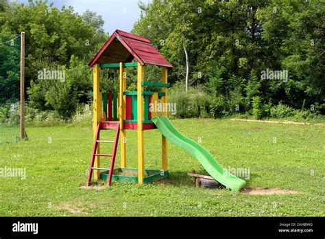 Retro Vintage Colorful Wooden Outdoor Public Playground Equipment In