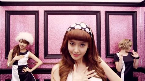 Girls Generation 소녀시대 훗 Hoot Mv Yoona Ver Youtube