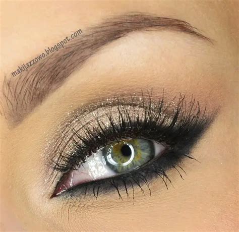 19 Glamorous Makeup Ideas And Tutorials For New Year S Eve Style
