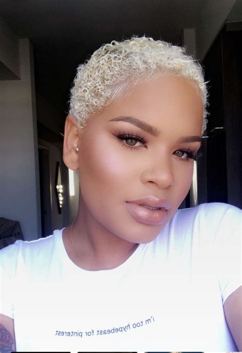 23 Platinum And Black Hairstyles Hairstyle Catalog