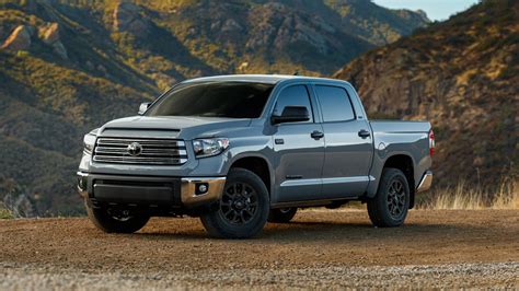 Toyota Dealers Get Details On The First New Tundra In 14 Years This