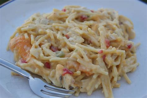 The best way to end your thanksgiving meal? Little Bit of Everything: Chicken Spaghetti - Pioneer Woman