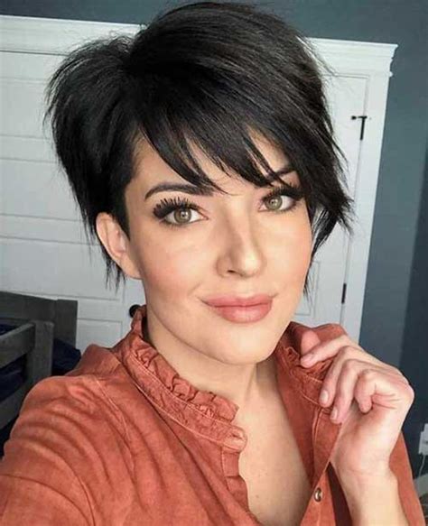 Point cut bangs with pixie cuts for thick hair. FLATTERING LAYERED SHORT HAIRCUTS FOR THICK HAIR - crazyforus
