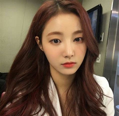 Yeonwoo MOMOLAND Instagram Momoland Oficial Japanese Beauty Asian