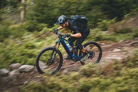 Best Electric Mountain Bikes In 2022 Emtb In The Uk Surge Bikes