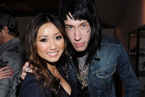 trace-cyrus-released-music-about-ex-brenda-song-and-people-have-mixed-reactions-teen-vogue