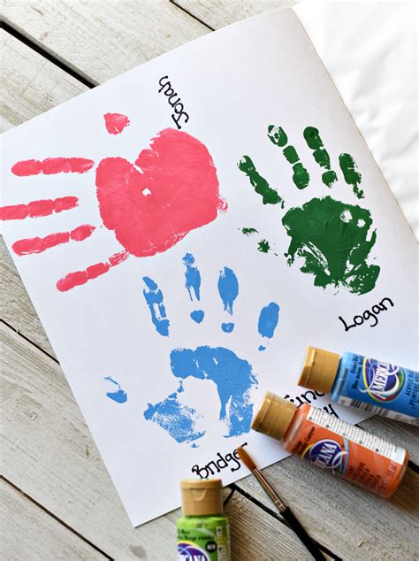 Father's day is a holiday meant to not only thank your dad for the endless love and care he has for you, but it's also a day dedicated to honoring his role in your life. Simple Father's Day Gifts from Kids - Fun-Squared