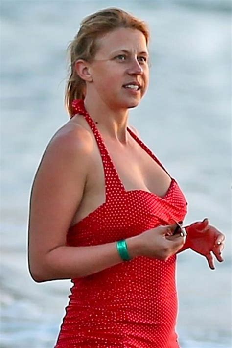 60 Sexy Jodie Sweetin Boobs Pictures Which Will Make You Sweat All