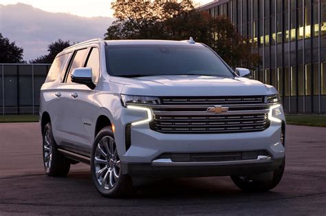 2022 Chevy Suburban Lt Colors Redesign Engine Release Date And