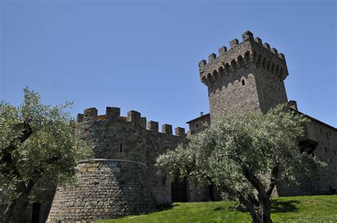 Castello di Amorosa Gewürztraminer - A Winning Trio - ENOFYLZ Wine Blog