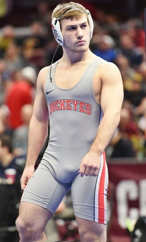 Pin By Pierre Chene On Athletes Athletic Men Wrestling Athlete