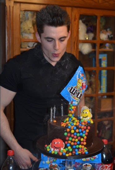 Birthday Cake Ideas For 22 Year Old Male Cake Walls