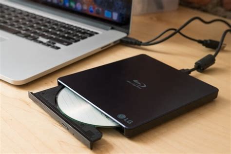 Top 8 Best External Cddvd Drives 2023 Complete Buying Guide